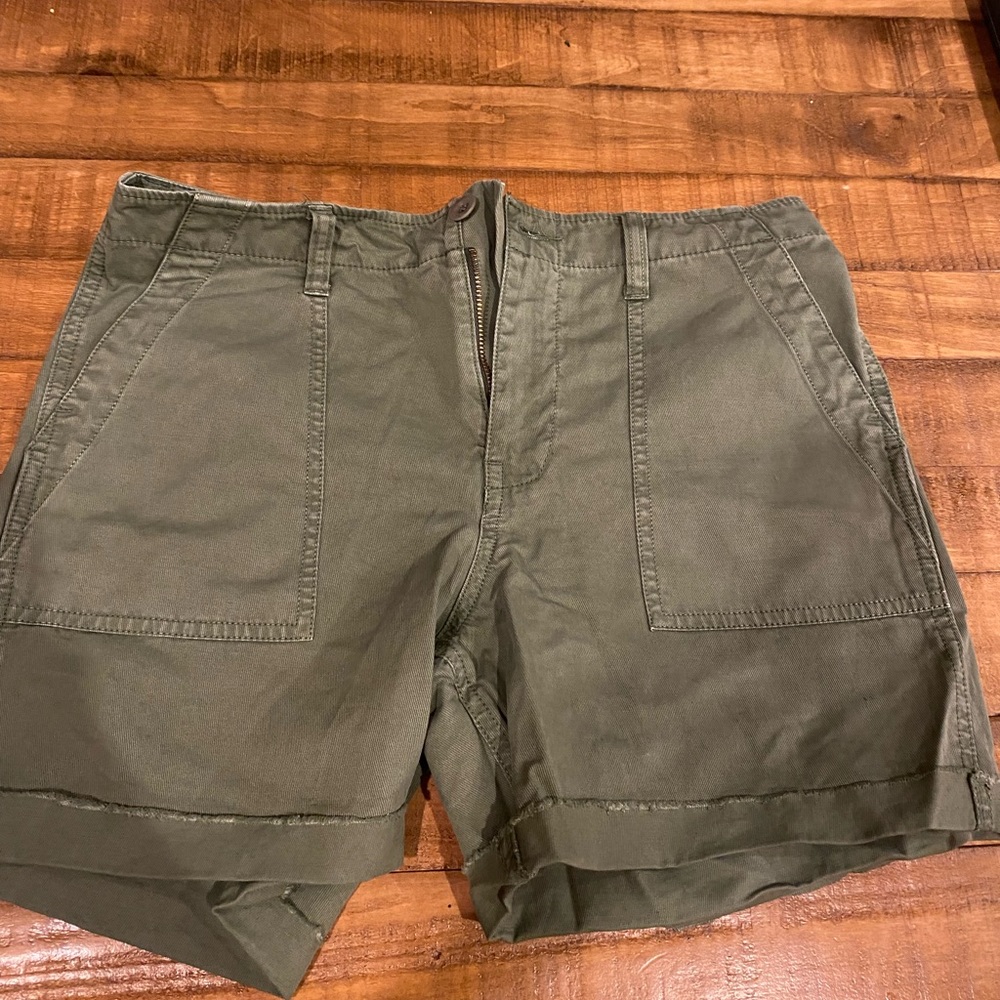 Madewell size 25 high rise short